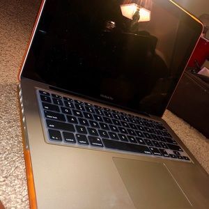 Apple MacBook Pro